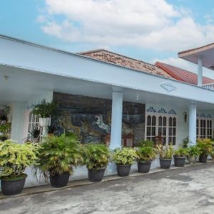 Oyo Life 92803 Penginapan Purnama